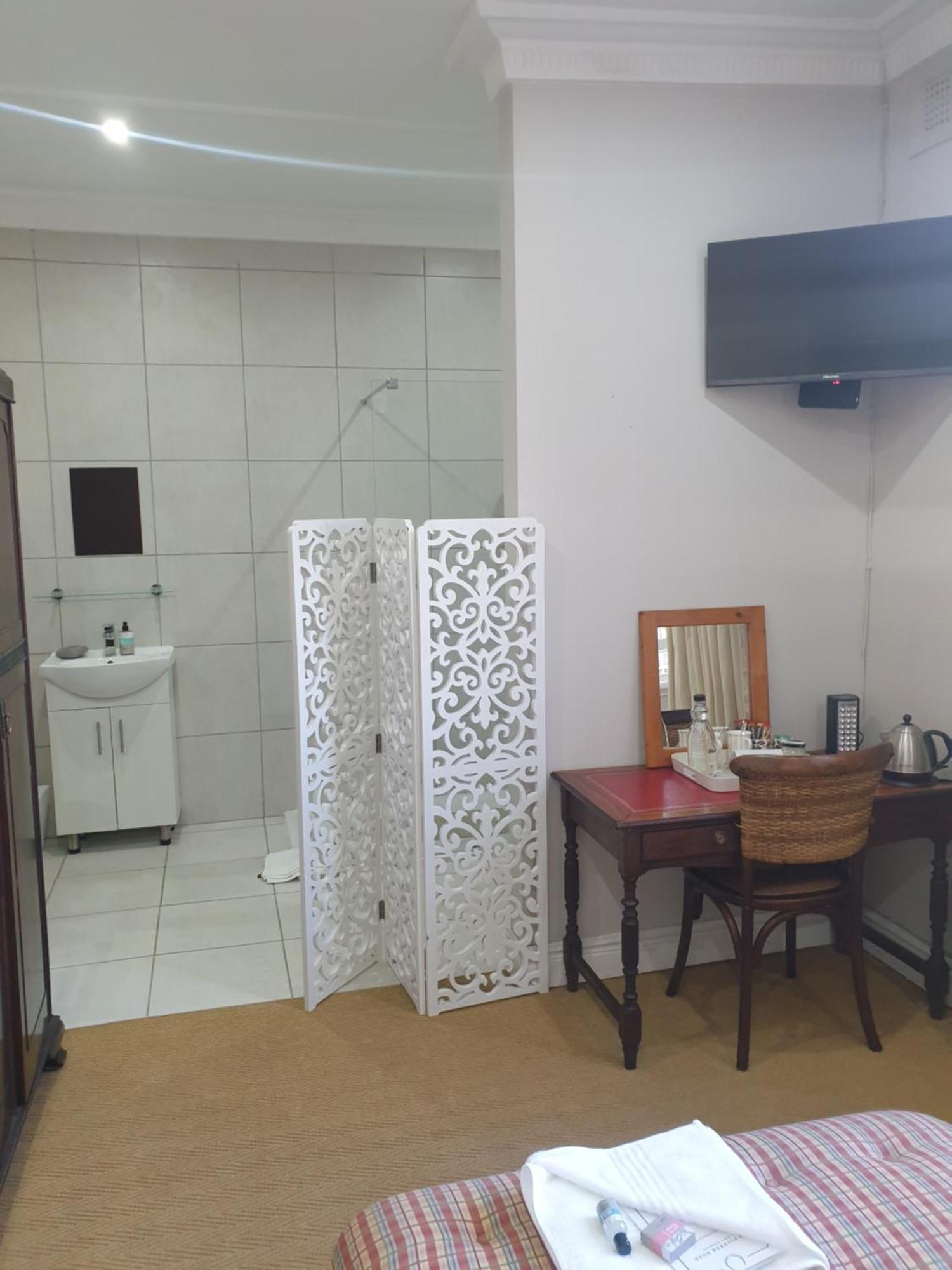 18 Pioneer Bnb Kloof Esterno foto
