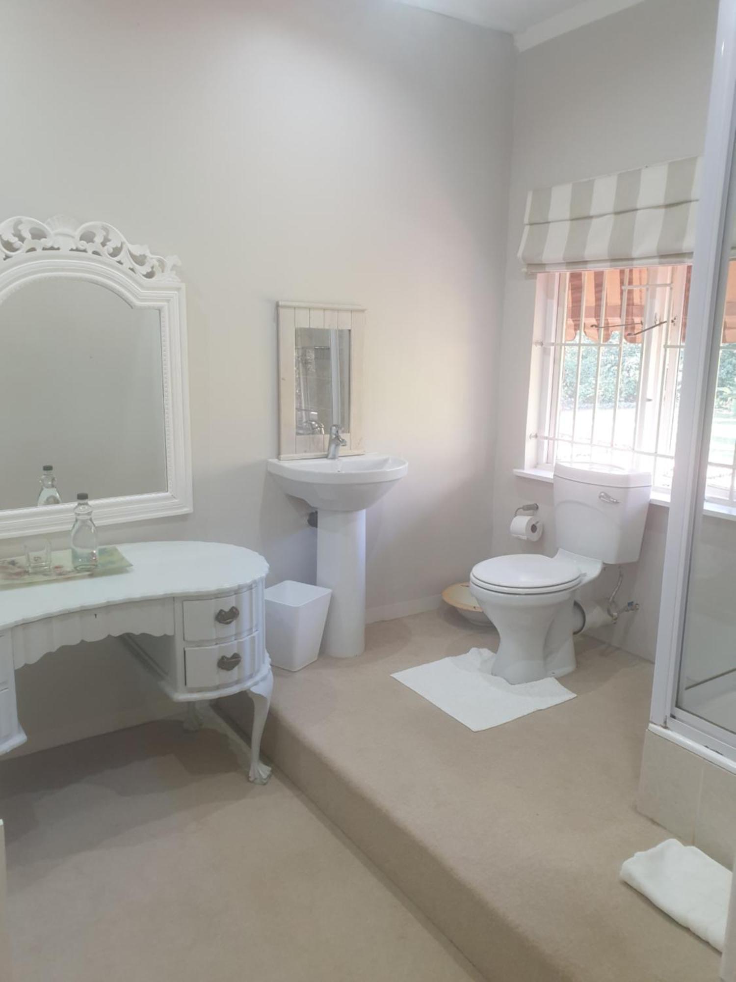 18 Pioneer Bnb Kloof Esterno foto